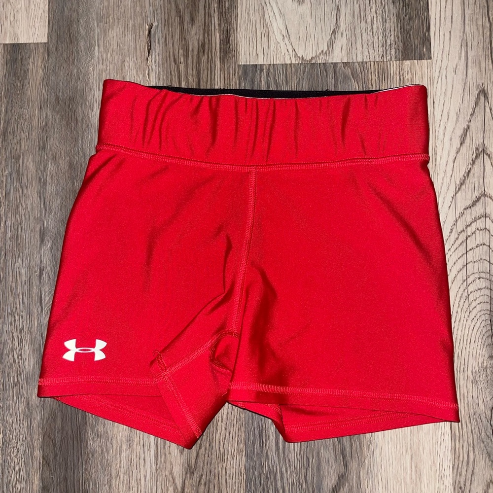 Underarmour red athletic shorts